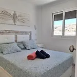 Solaris - Refurbished, Top Floor, Sea Views