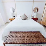 Torre Del Mar Deluxe Close To Beach & Parking Sinese Design Homes