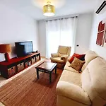 Torre Del Mar Deluxe Close To Beach & Parking Sinese Design Homes