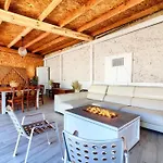 Cueva Con Jacuzzi A 20 Minutos De Valencia