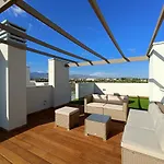 Nuevo Atico Toyo. Vistas Al Mar, Terraza, Solarium, Piscina, A/A, Wifi Y Garaje