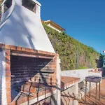 7 Bedroom Beautiful Home In Santa Susanna