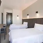 Hotel Base - Adults Only