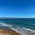 Arenales Del Sol, Primera Linea De Playa