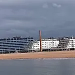 Playa, Terraza, Vistas Al Mar, Garaje, Estacion Ave A 5 Min Andando