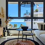 Allonbay Design & Spa Apartment