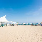 HomeHolidaysRentals Moana