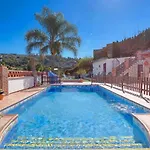 Villa Daniel