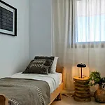 Allonbay Design & Spa Apartment