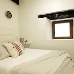 Apartamento De Diseno En Laredo Centro