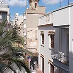 Carbo Home Y Garaje , Algemesi Home