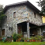 Casa De Aldea Los Glayus