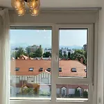 Exclusivo Apartamento Con Aparcamiento Gratuito