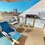 Holidoo Travel \