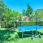 Owl Booking Villa Plomer - 2 Min Walk To The Old Town