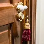 Catalina Suites