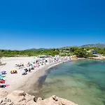 Chalet A Pie Cala Forn Con Piscina