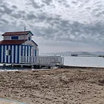 Villa De Sol In Los Alcazares With 4 Bedrooms, Private Swimming Pool, Sauna And Jacuzzi.