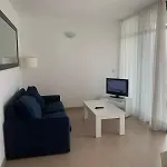 D\'Oboe Pool & Beach Apartment