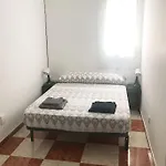 Piso Fresco Y Luminoso En Cadiz