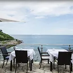 Hotel Itxas Gain Getaria
