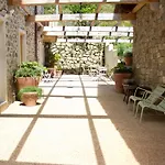 Apartamentos Turísticos Rurales Ureta