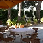 Hotel Ribes Roges