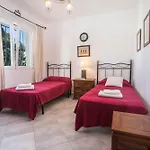 Villa Cilandro By Abahana Villas