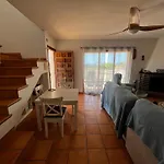 Casa Junto Al Faro