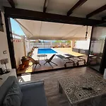 Casa Junto Al Faro