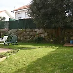 Chalet En Urbanizacion Con Piscina