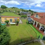 Planta baja en chalet con encanto