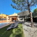 Ame447 Chalet Con Piscina Privada 9X5M Y Jardin Vallado