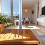 Apartamento Con Piscina En Villajoyosa By Bebalmy