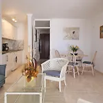 Lovely Apartment In San Agustin: Steps Away From Playa Del Ingles And Maspalomas!
