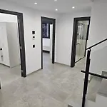 Villa Con Toque Lujoso