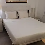 Marbella-Banus, Rooms-Habitaciones, gratis Parking, gratis WIFI, gratis Cafe\', gratis Frigo y Microonda, baño compartido, Homestay