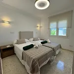 Villa Velissia By Midelisa