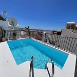 Naim Guest House Nerja