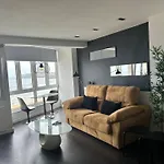 Apartamento Escalera 9