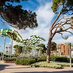 ApartBeach GOLDEN Deluxe I Climatizado Parking Junto Playa