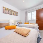 Lanzarote 2-Private Pool, Bbq, Air-Con