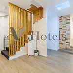 Ayz Princesa-Auto Check-In Property
