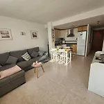 Acogedor Apartamento Con Terraza Y Vistas Al Jardin