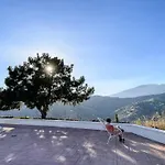 Luxury Villa - Breathtaking Views - Hot Tub - 15\' To Beach
