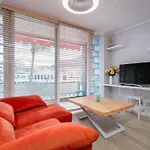 Elegante apartamento en Los Cristianos Arona