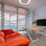 Elegante apartamento en Los Cristianos Arona