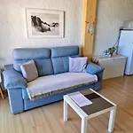 Apartamento, Vistas Al Mar, A 3 Minutos De La Playa Caminando