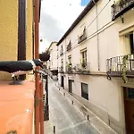Disfruta Del Barrio De Las Letras
