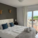 Miraflores Golf Gardens II Luxe Appartement At Riviera Del Sol